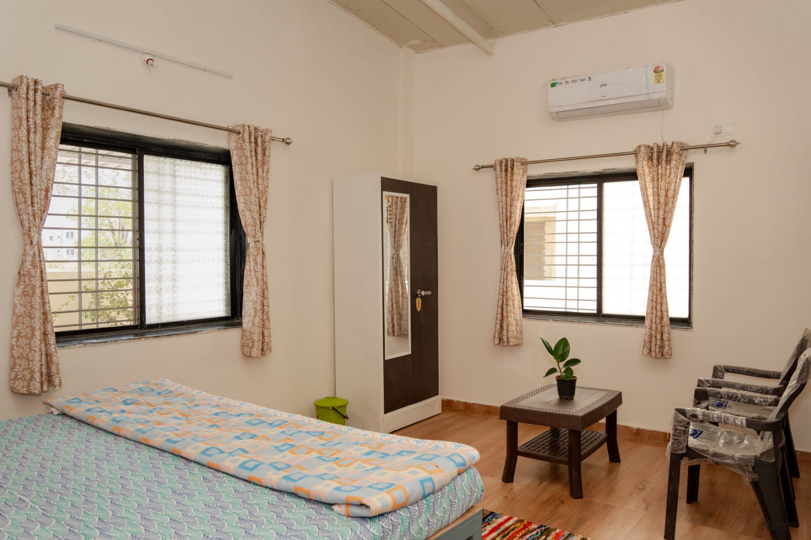 Villa Bedding