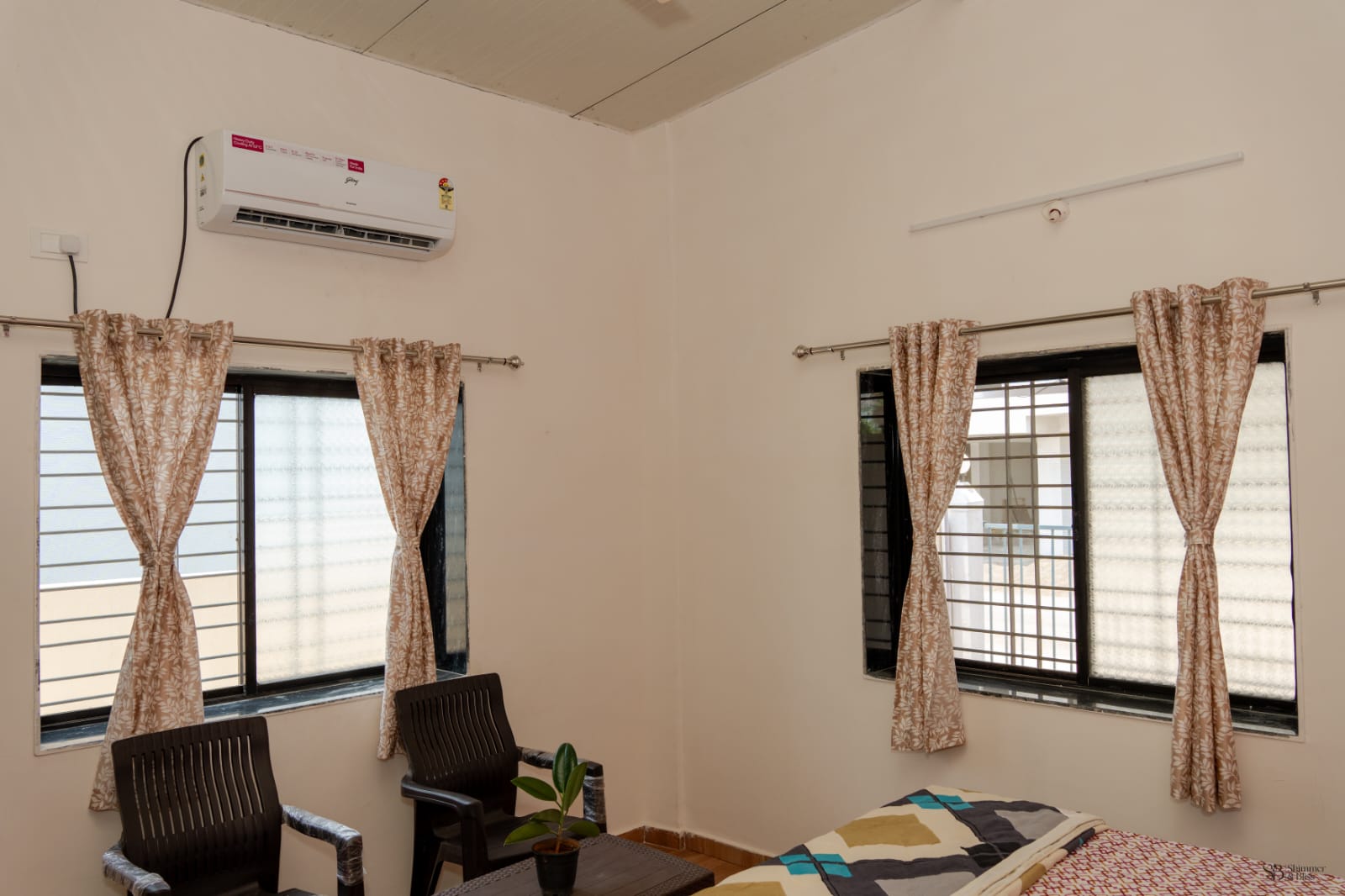 Villa Environment